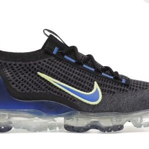 Nike Flyknit Sneakers in Black with Blue and Yellow